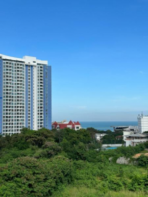 Prautamnak Grand Apartments